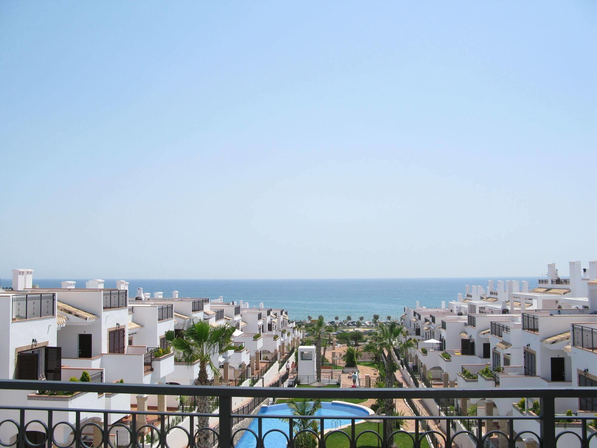 Azul Beach Mar Holidays Ла-Мата Экстерьер фото