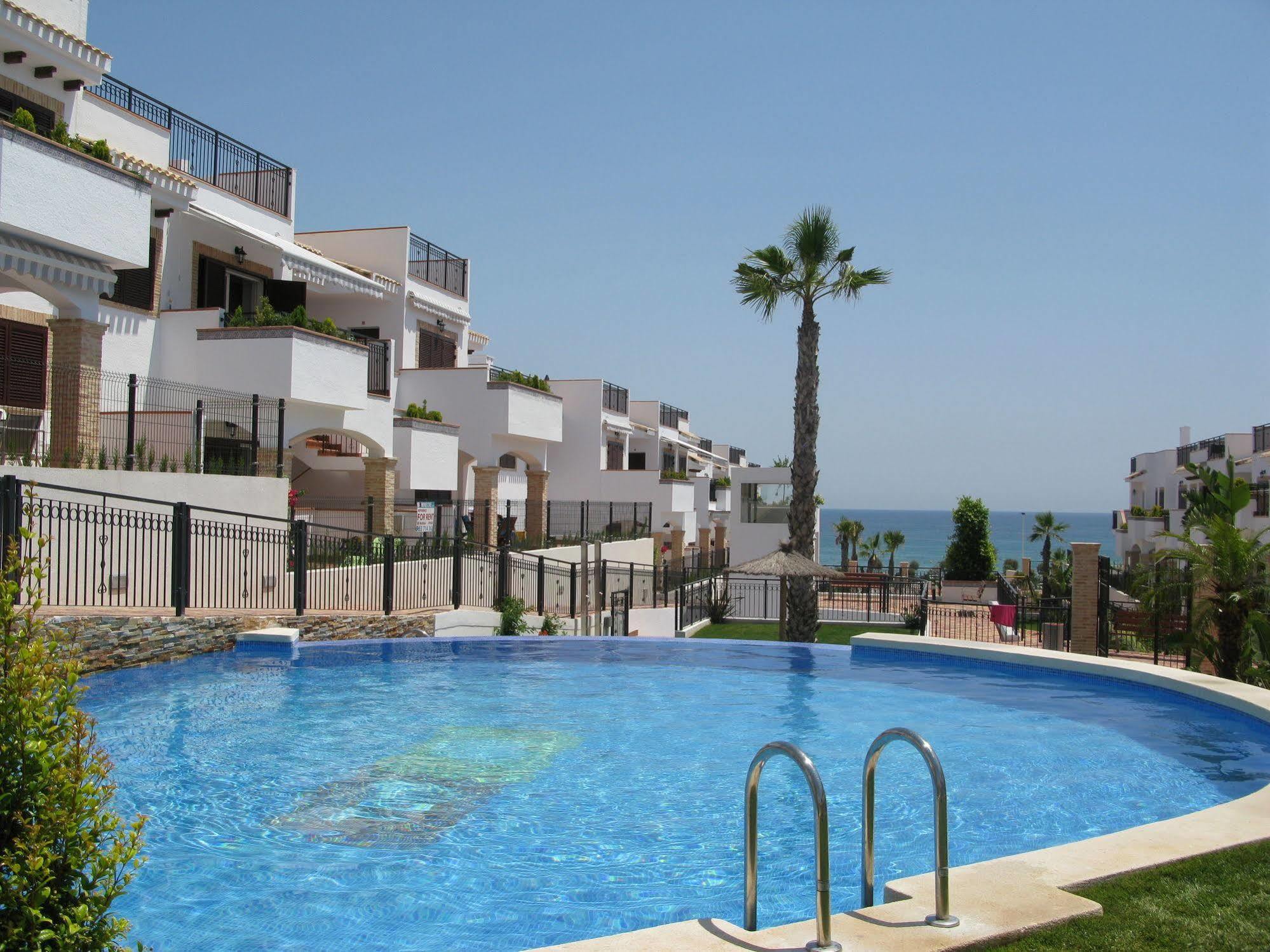Azul Beach Mar Holidays Ла-Мата Экстерьер фото